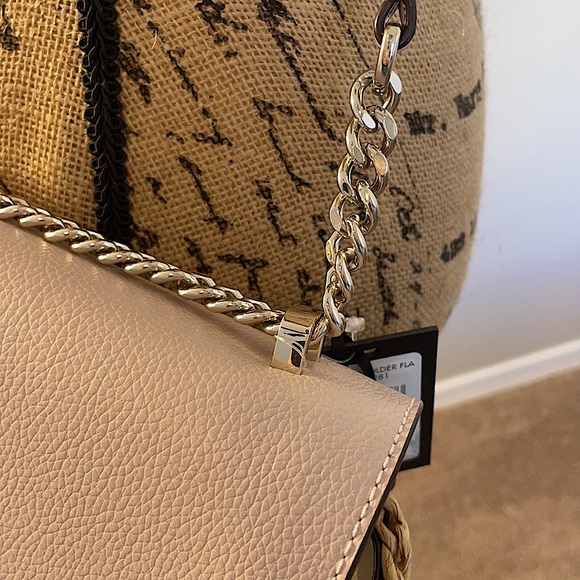 DKNY Elissa Medium Chain Strap Shoulder Bag - Picture 12 of 17